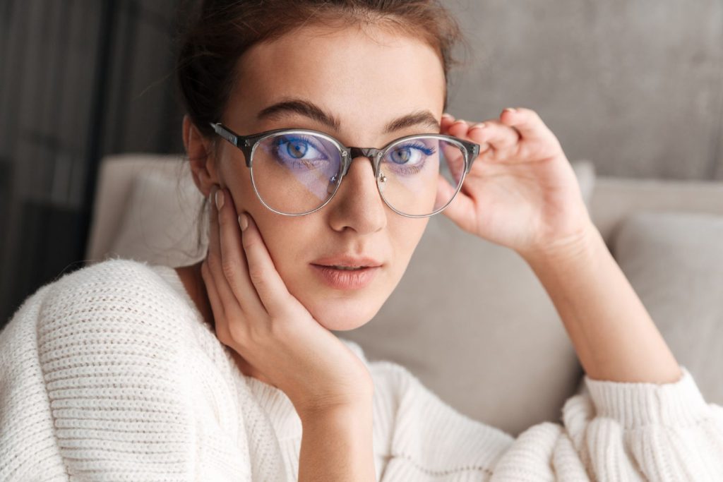 wybór odpowiednich marek oprawek okularowych może być trudnym zadaniem, ale warto poświęcić czas na dokładne zapoznanie się z różnymi opcjami dostępnymi na rynku